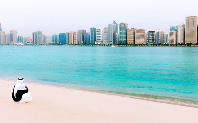 отели Абу-Даби с видом на море