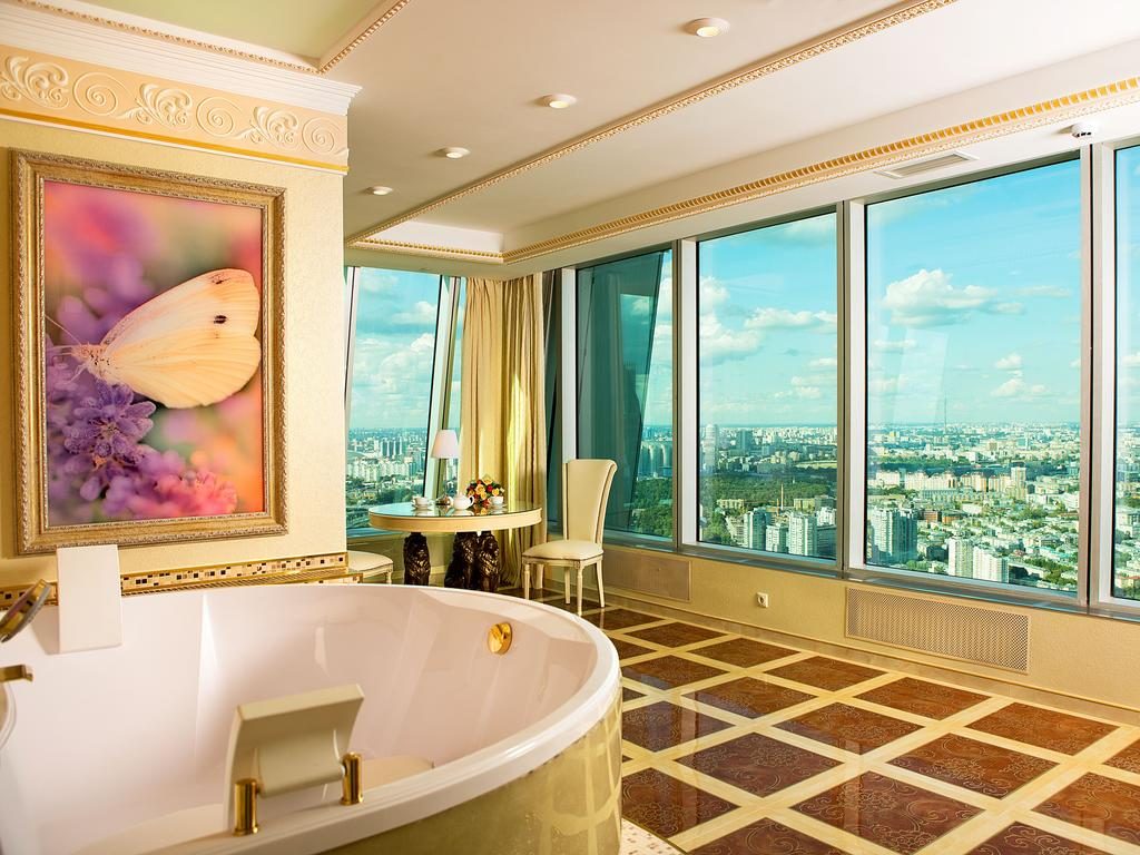 шикарный вид из окна отеля на Москва-Сити imperiya-siti5