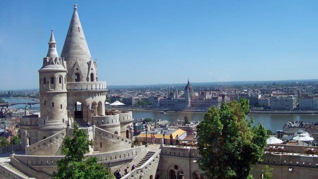 отели Будапешта с красивым видом на город