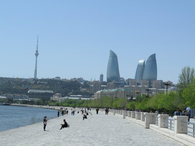 Пляжи Баку