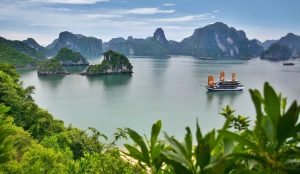 отели в Фантхьете с красивым видом на море