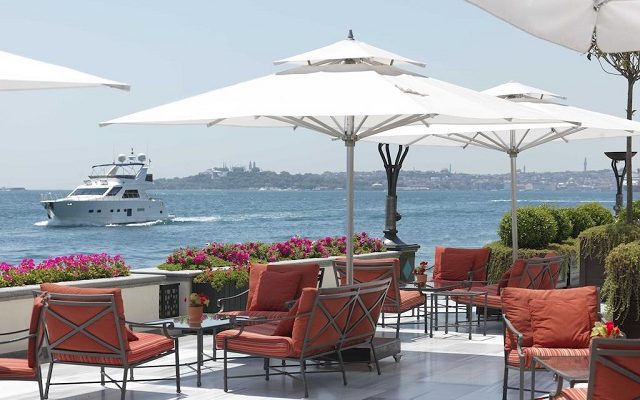 four-seasons-hotel-istanbul-at-the-bosphorus2
