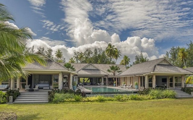 four-seasons-resort-seychelles-at-desroches-island