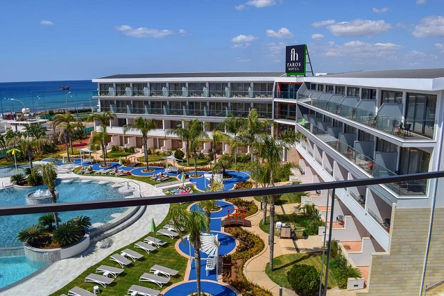Популярные молодежные отели Айа-Напы на Кипре