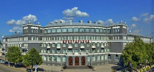 Отель Чарушин